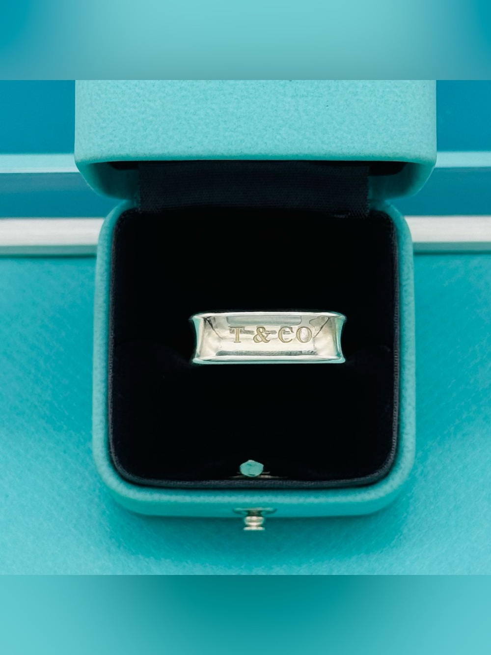 Tiffany and Co. unisex square sterling silver ring size 9.5